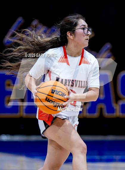 Thumbnail 1 in Marysville vs. Wheatland (Chavez Christmas Classic) photogallery.