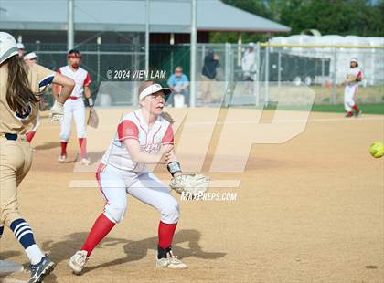 Thumbnail 2 in Del Norte @ St. Helena (CIF NCS Division 4 Final) photogallery.