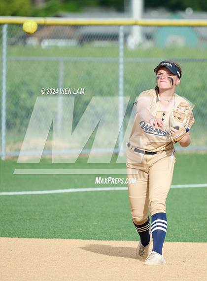 Thumbnail 2 in Del Norte @ St. Helena (CIF NCS Division 4 Final) photogallery.