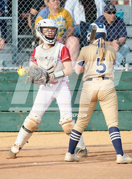 Thumbnail 3 in Del Norte @ St. Helena (CIF NCS Division 4 Final) photogallery.