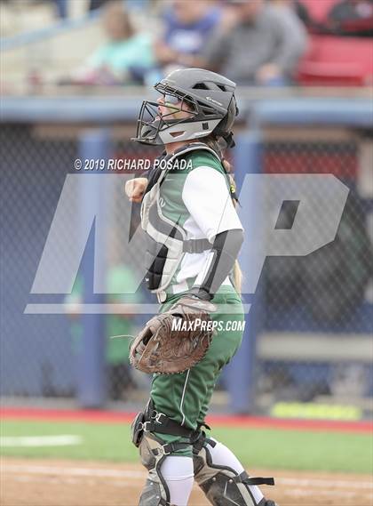 Thumbnail 2 in Templeton vs. Dinuba (CIF CS D3 Final) photogallery.