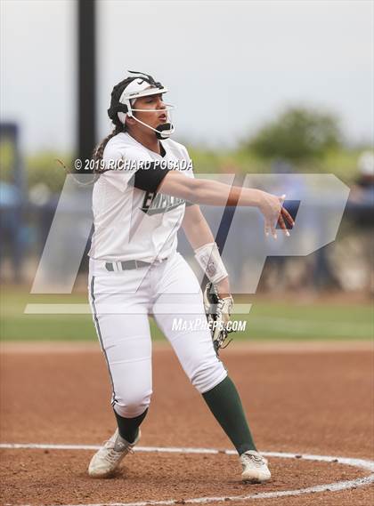 Thumbnail 2 in Templeton vs. Dinuba (CIF CS D3 Final) photogallery.