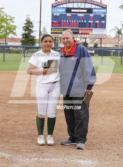 Thumbnail 1 in Templeton vs. Dinuba (CIF CS D3 Final) photogallery.