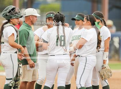 Thumbnail 2 in Templeton vs. Dinuba (CIF CS D3 Final) photogallery.