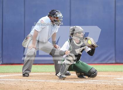 Thumbnail 3 in Templeton vs. Dinuba (CIF CS D3 Final) photogallery.