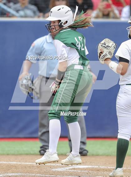 Thumbnail 3 in Templeton vs. Dinuba (CIF CS D3 Final) photogallery.