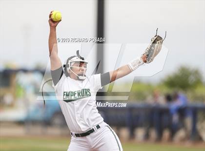 Thumbnail 1 in Templeton vs. Dinuba (CIF CS D3 Final) photogallery.
