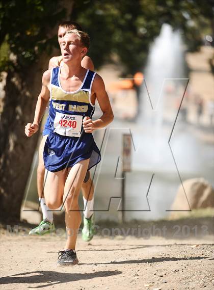 Thumbnail 2 in Clovis Invitational (Boys Varsity Division 1) photogallery.