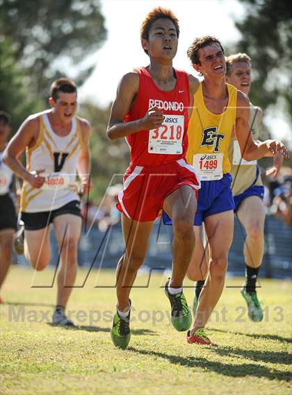 Thumbnail 1 in Clovis Invitational (Boys Varsity Division 1) photogallery.