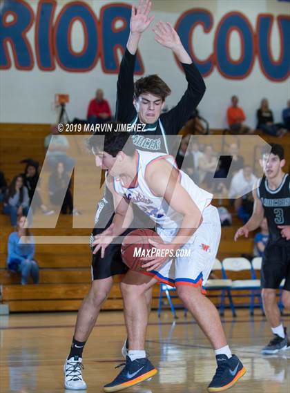 Thumbnail 1 in Westlake vs Thousand Oaks  photogallery.