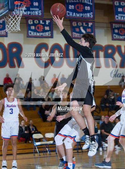 Thumbnail 1 in Westlake vs Thousand Oaks  photogallery.