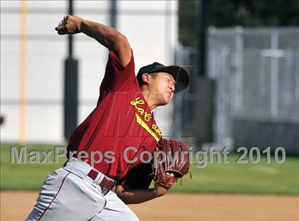 Thumbnail 2 in La Canada @ Poly photogallery.