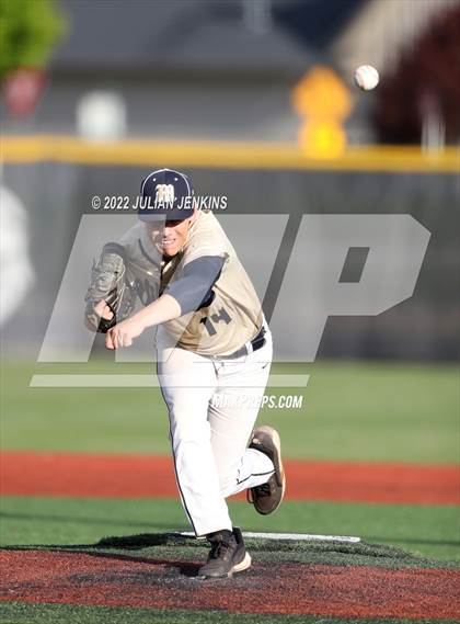 Thumbnail 2 in Columbia @ Middleton (IHSAA 4A District III Final) photogallery.