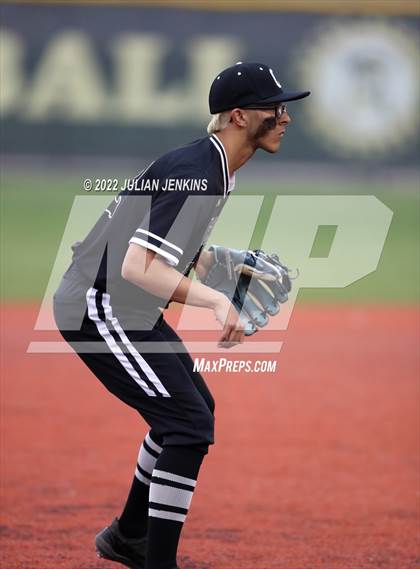 Thumbnail 2 in Columbia @ Middleton (IHSAA 4A District III Final) photogallery.