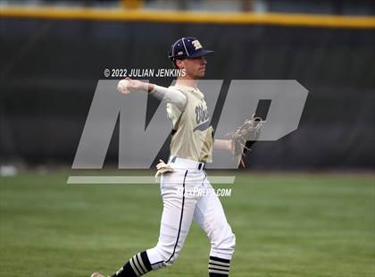 Thumbnail 3 in Columbia @ Middleton (IHSAA 4A District III Final) photogallery.