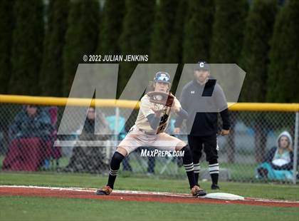 Thumbnail 2 in Columbia @ Middleton (IHSAA 4A District III Final) photogallery.