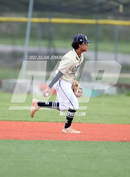 Thumbnail 2 in Columbia @ Middleton (IHSAA 4A District III Final) photogallery.