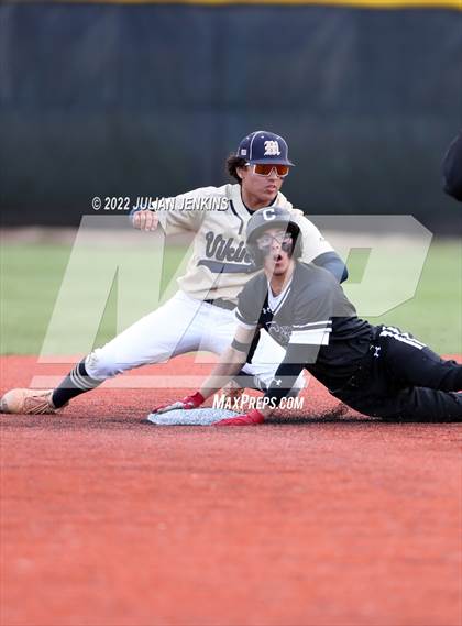 Thumbnail 2 in Columbia @ Middleton (IHSAA 4A District III Final) photogallery.