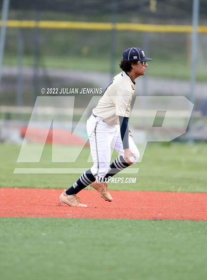 Thumbnail 3 in Columbia @ Middleton (IHSAA 4A District III Final) photogallery.