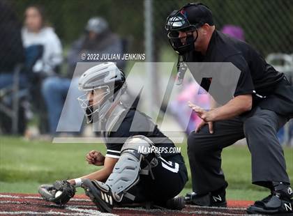 Thumbnail 2 in Columbia @ Middleton (IHSAA 4A District III Final) photogallery.
