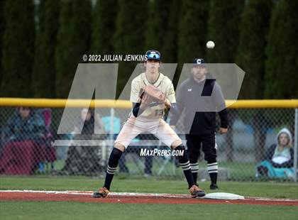 Thumbnail 2 in Columbia @ Middleton (IHSAA 4A District III Final) photogallery.