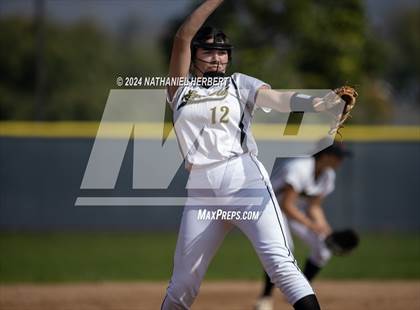 Thumbnail 3 in Sunny Hills @ Yorba Linda photogallery.