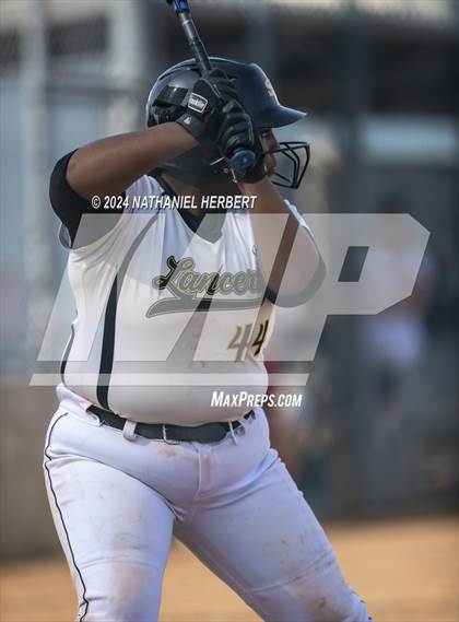 Thumbnail 1 in Sunny Hills @ Yorba Linda photogallery.