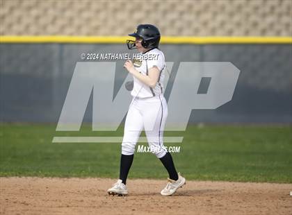 Thumbnail 3 in Sunny Hills @ Yorba Linda photogallery.