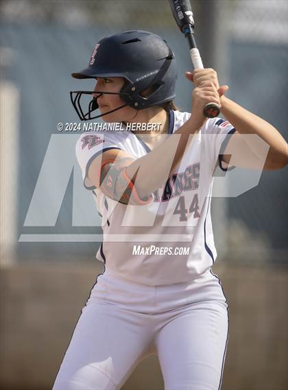 Thumbnail 1 in Sunny Hills @ Yorba Linda photogallery.