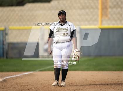 Thumbnail 1 in Sunny Hills @ Yorba Linda photogallery.