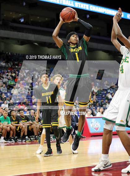 Thumbnail 3 in Cole vs. Madison (UIL 3A Semifinal) photogallery.