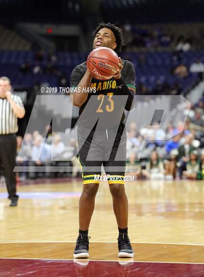 Thumbnail 3 in Cole vs. Madison (UIL 3A Semifinal) photogallery.