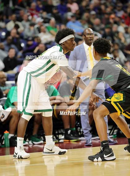 Thumbnail 1 in Cole vs. Madison (UIL 3A Semifinal) photogallery.