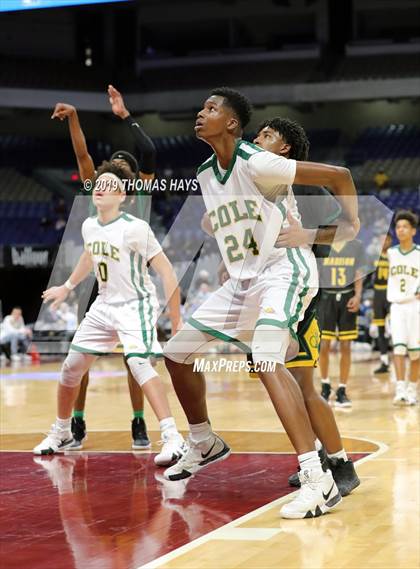 Thumbnail 2 in Cole vs. Madison (UIL 3A Semifinal) photogallery.