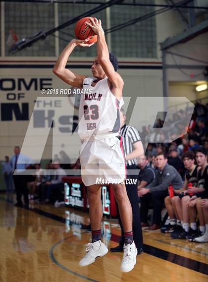Thumbnail 2 in Lincoln Southeast @ Lincoln High photogallery.