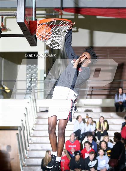 Thumbnail 2 in Lincoln Southeast @ Lincoln High photogallery.