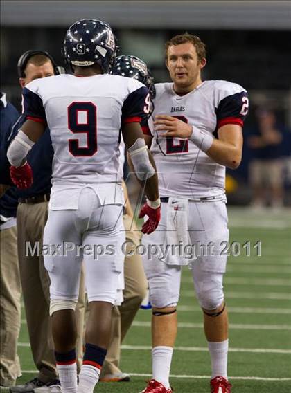 Thumbnail 3 in Trinity vs. Allen (5A Division 1 Region 1 Area Playoff) photogallery.