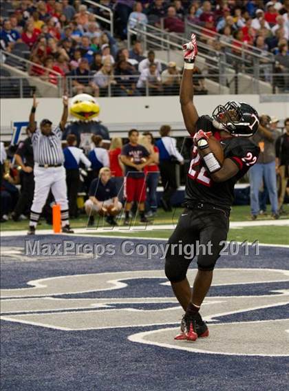 Thumbnail 2 in Trinity vs. Allen (5A Division 1 Region 1 Area Playoff) photogallery.