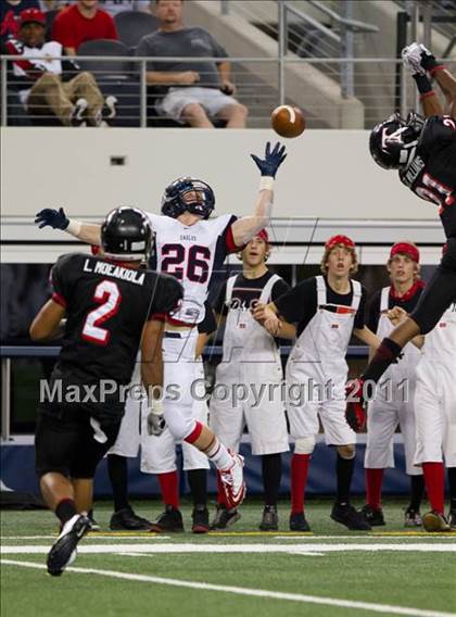 Thumbnail 2 in Trinity vs. Allen (5A Division 1 Region 1 Area Playoff) photogallery.