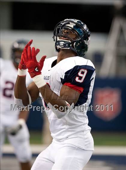Thumbnail 2 in Trinity vs. Allen (5A Division 1 Region 1 Area Playoff) photogallery.