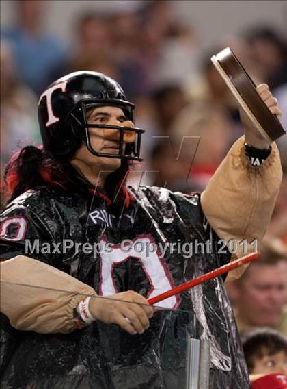 Thumbnail 1 in Trinity vs. Allen (5A Division 1 Region 1 Area Playoff) photogallery.