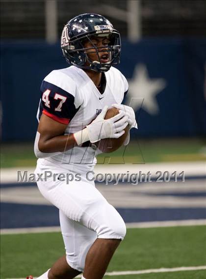Thumbnail 1 in Trinity vs. Allen (5A Division 1 Region 1 Area Playoff) photogallery.