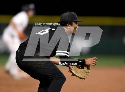 Thumbnail 1 in Peninsula vs. Apple Valley (CIF-SS D5 Final) photogallery.