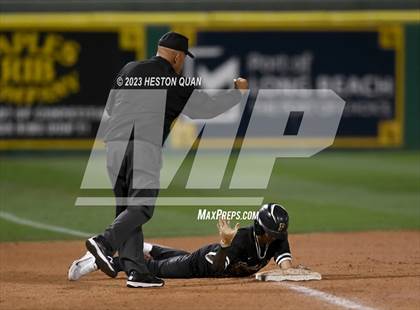 Thumbnail 3 in Peninsula vs. Apple Valley (CIF-SS D5 Final) photogallery.