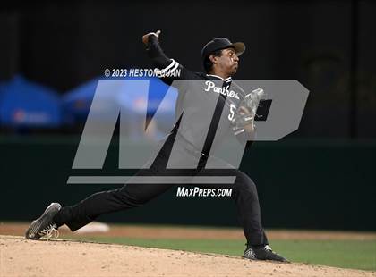 Thumbnail 2 in Peninsula vs. Apple Valley (CIF-SS D5 Final) photogallery.