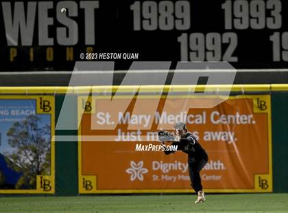 Thumbnail 3 in Peninsula vs. Apple Valley (CIF-SS D5 Final) photogallery.