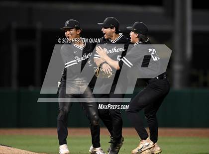 Thumbnail 3 in Peninsula vs. Apple Valley (CIF-SS D5 Final) photogallery.