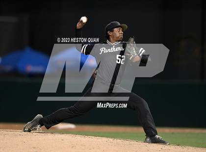 Thumbnail 1 in Peninsula vs. Apple Valley (CIF-SS D5 Final) photogallery.