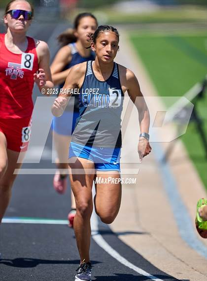 Thumbnail 1 in UIL 6A Track & Field Area 21&22 (800M) photogallery.