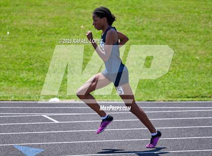 Thumbnail 1 in UIL 6A Track & Field Area 21&22 (800M) photogallery.